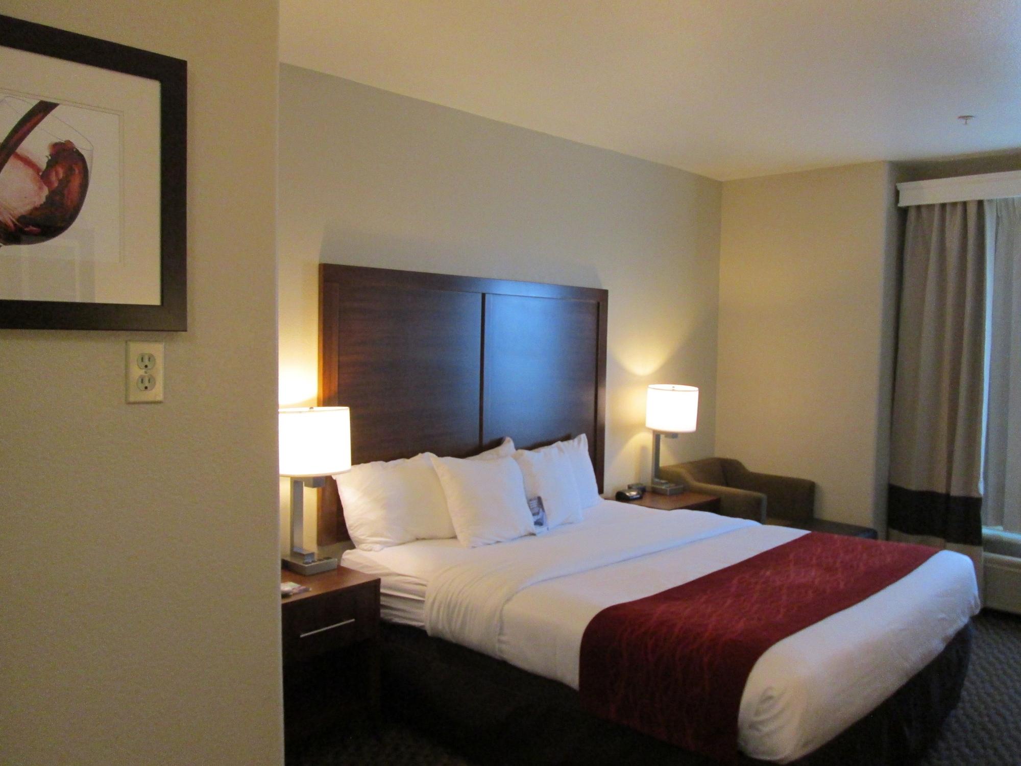 Hotel Comfort & - Lodi North