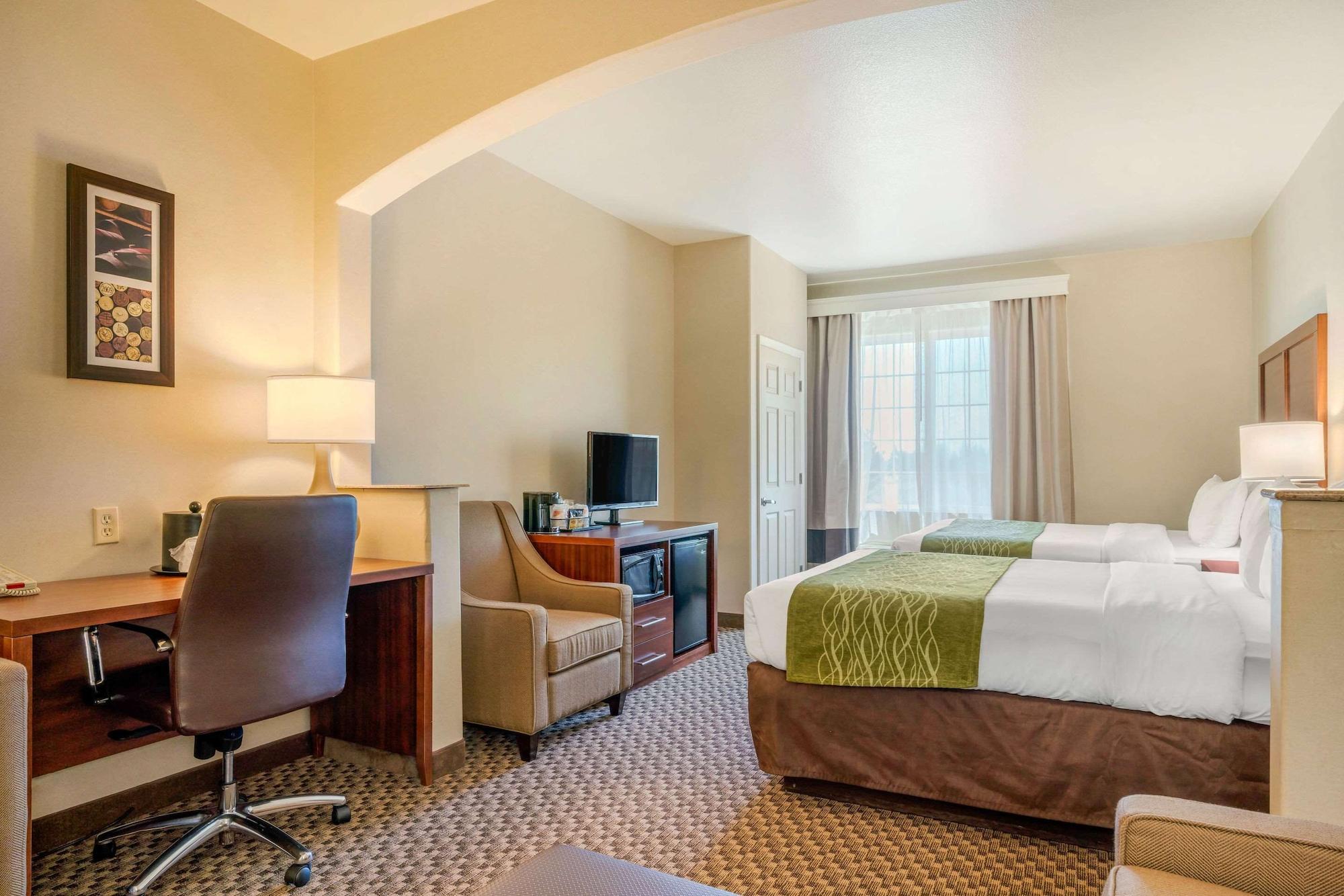 Hotel Comfort & - Lodi North Galt