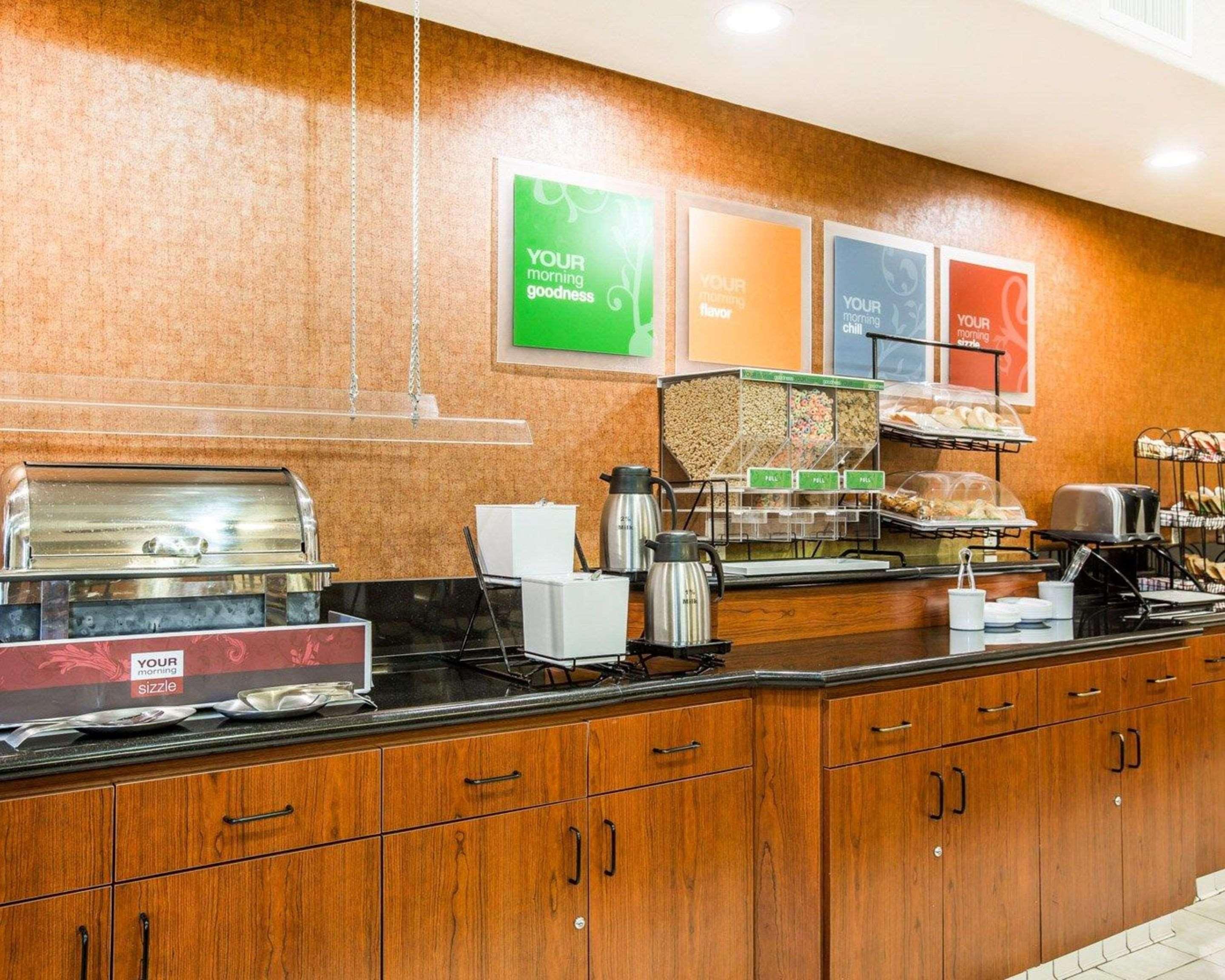 Hotel Comfort & - Lodi North Galt