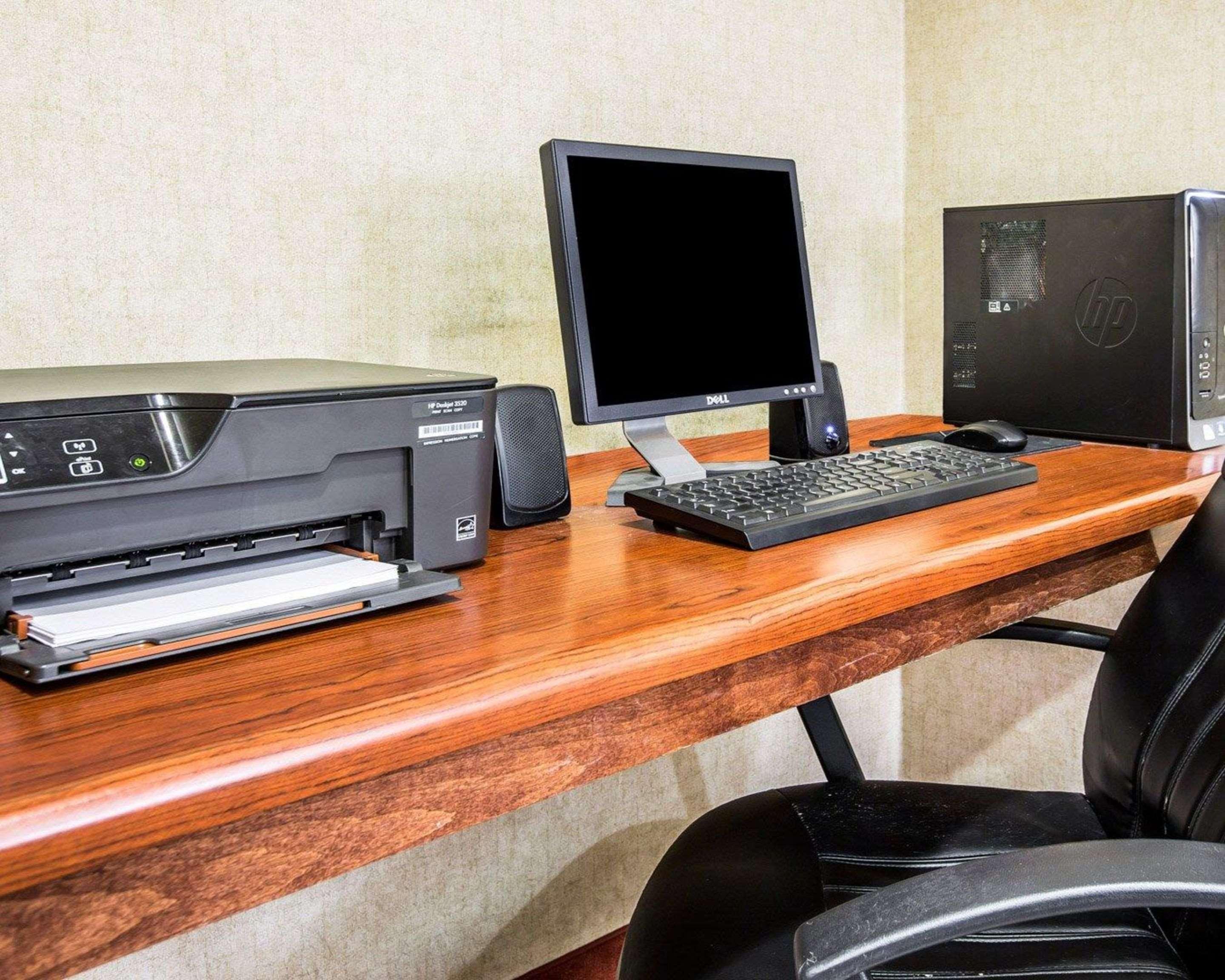 Hotel Comfort & - Lodi North 3*