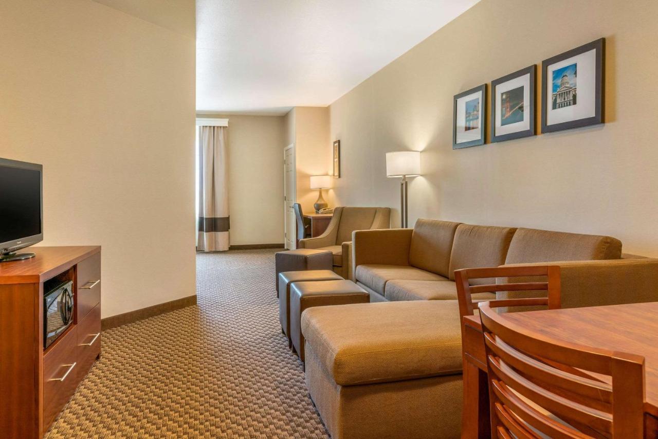 Hotel Comfort & - Lodi North Galt