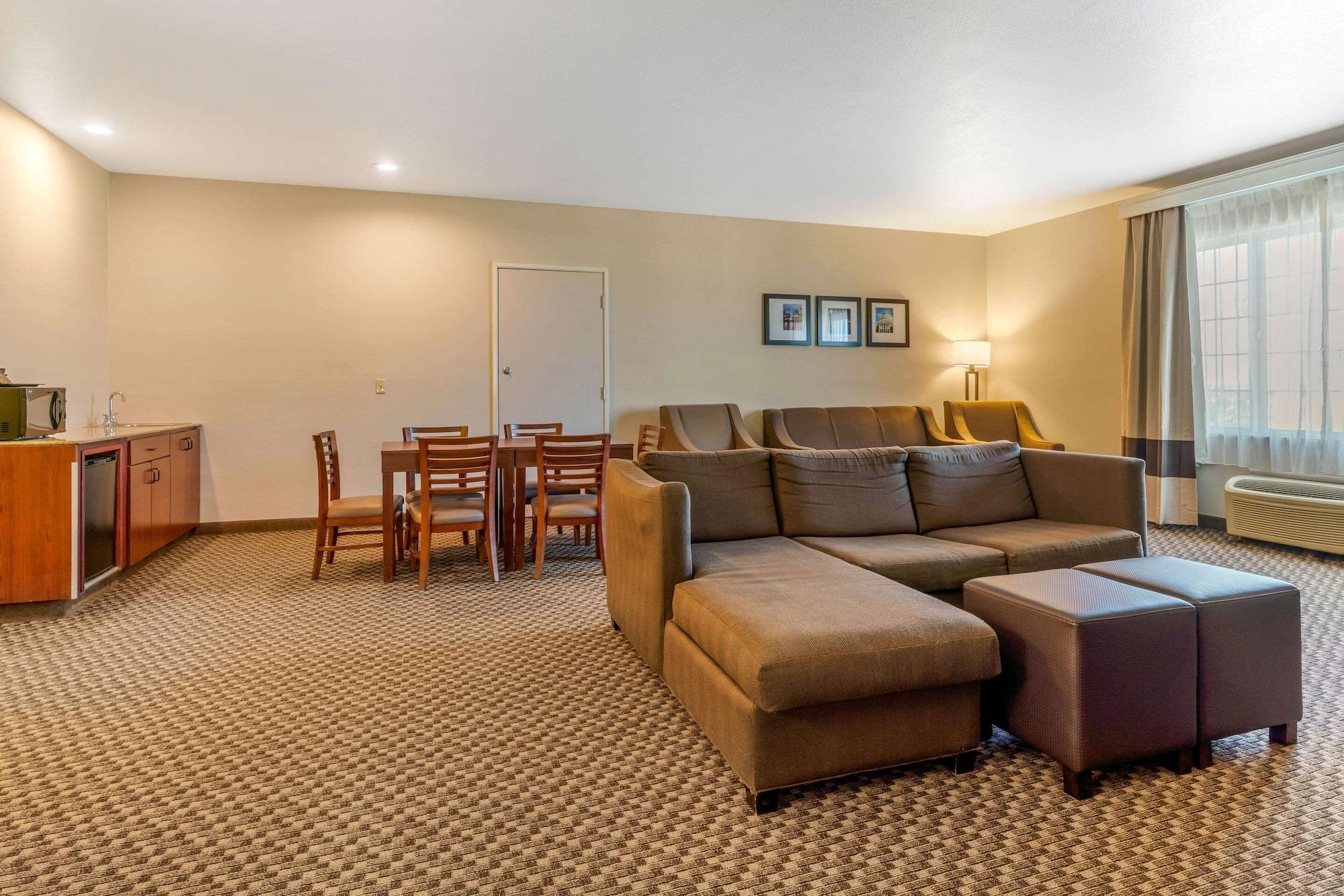 Comfort & - Lodi North