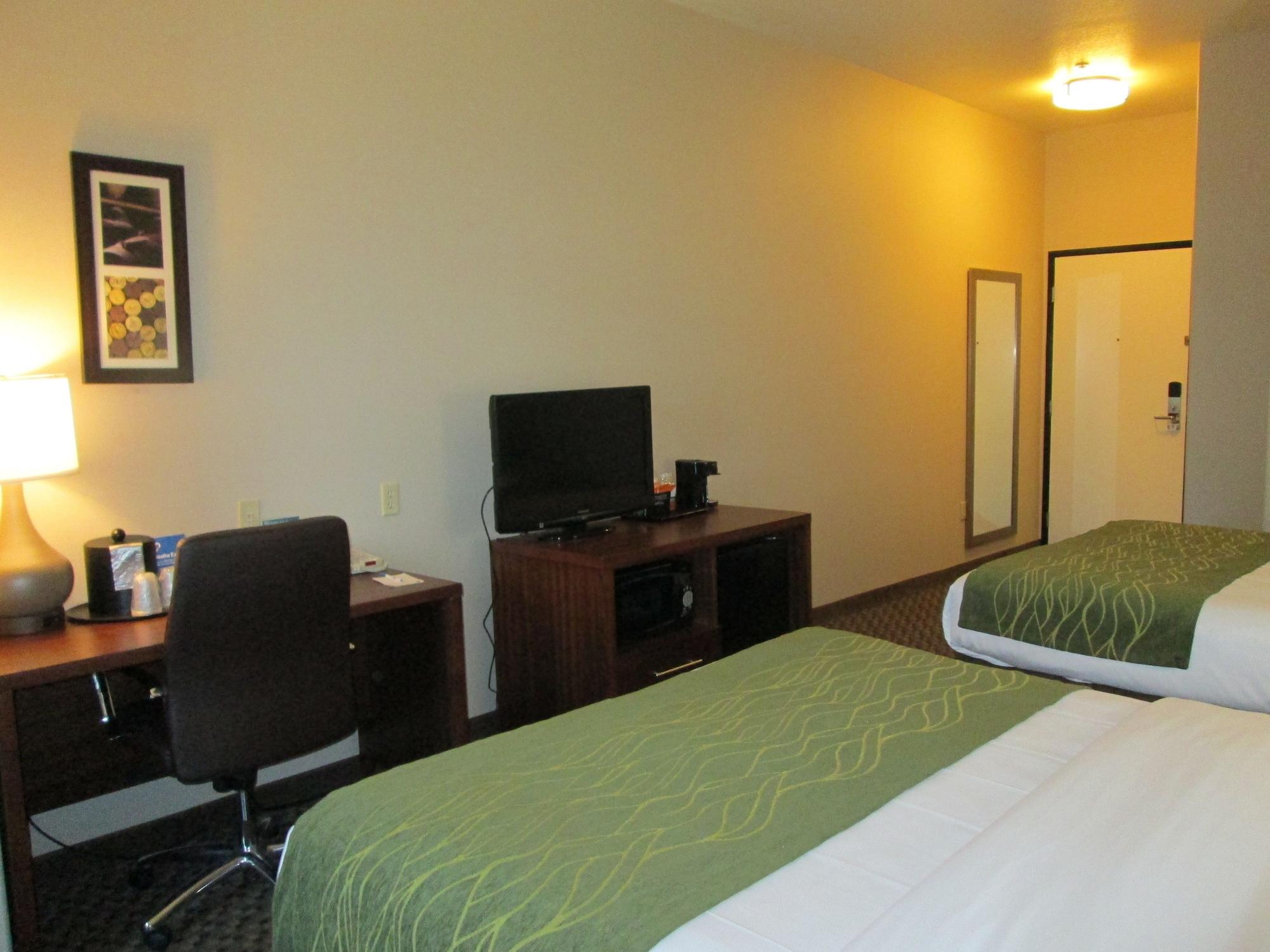 Hotel Comfort & - Lodi North Galt