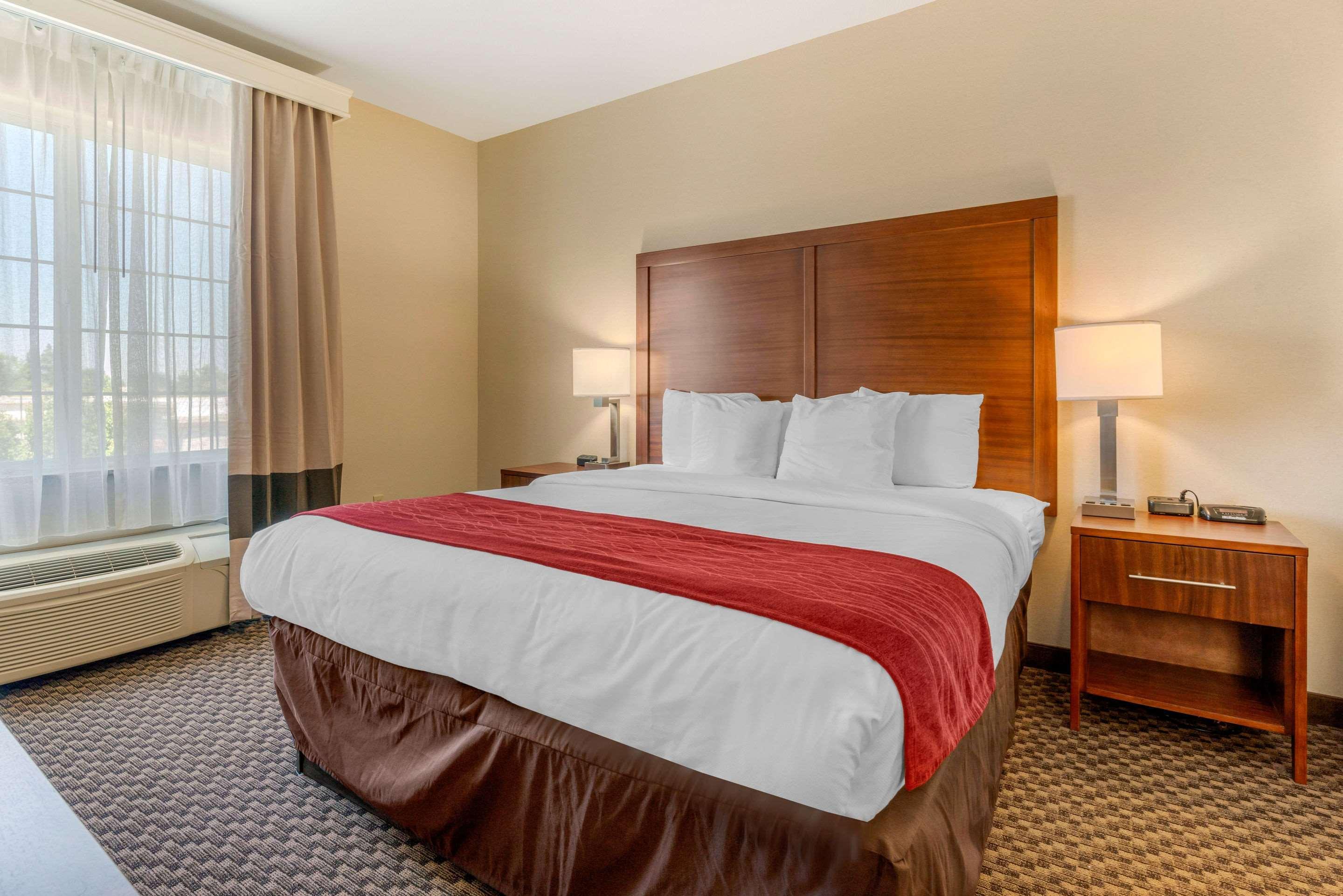 Comfort & - Lodi North Hotel Galt