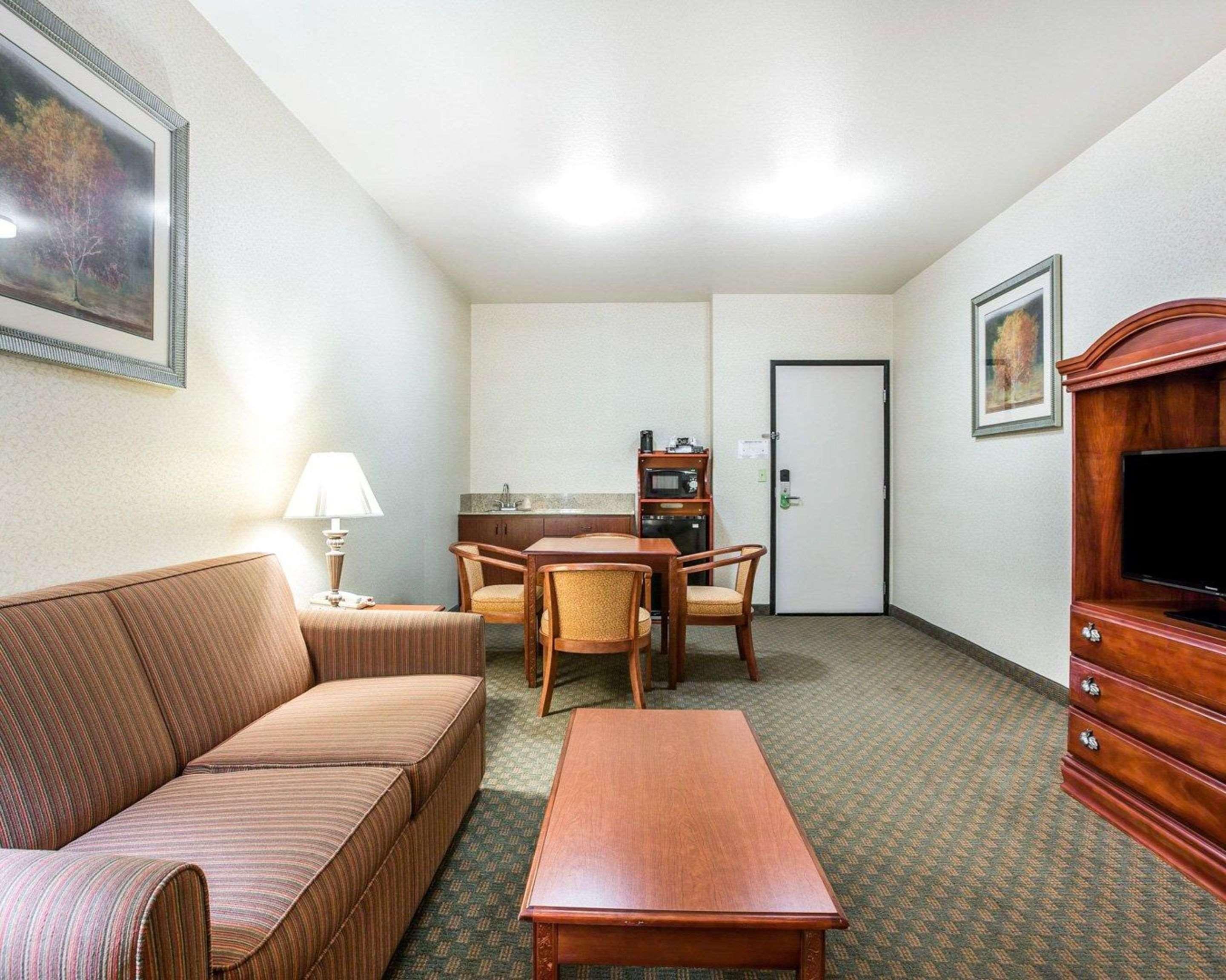 Comfort & - Lodi North Hotel Galt