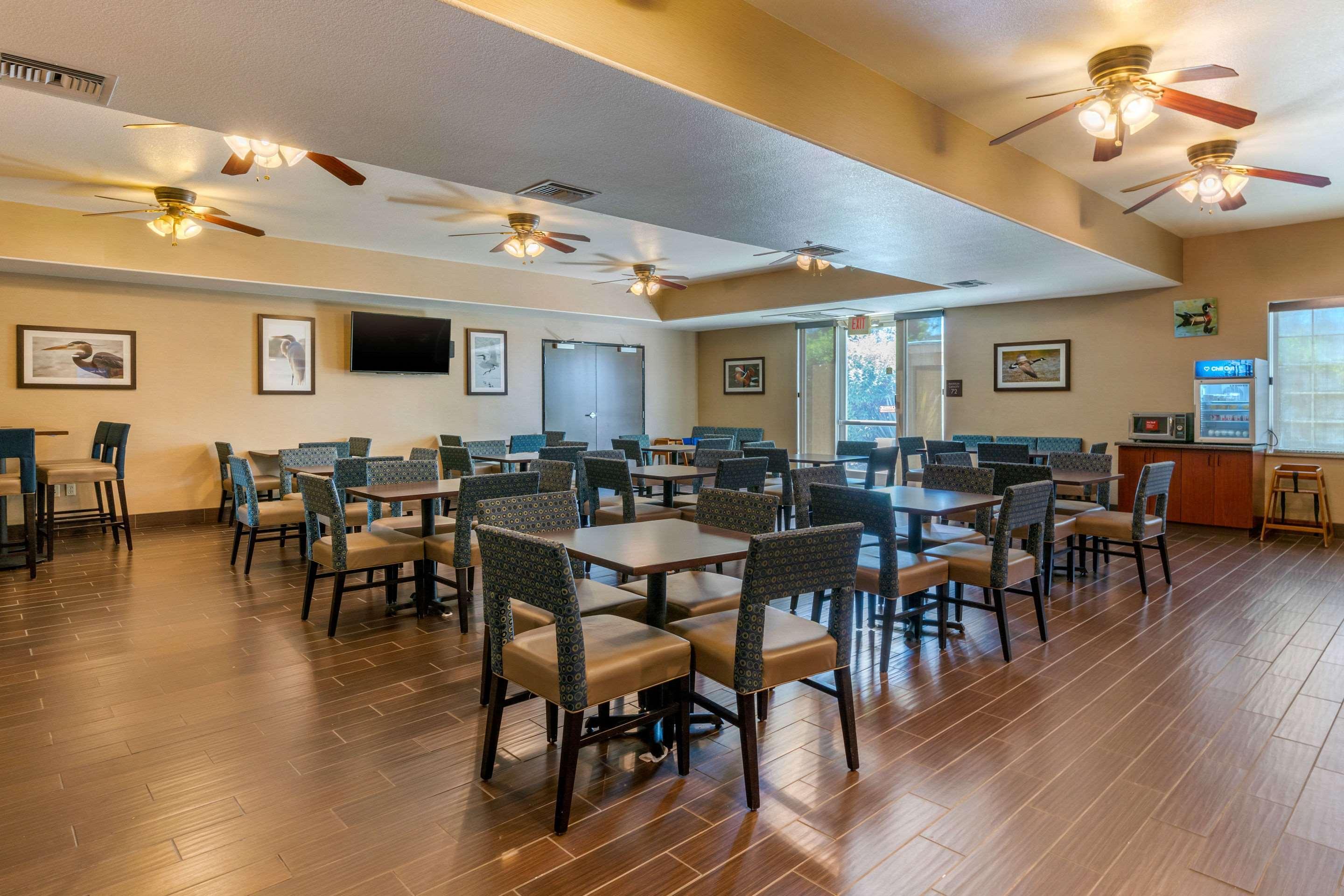 Comfort & - Lodi North